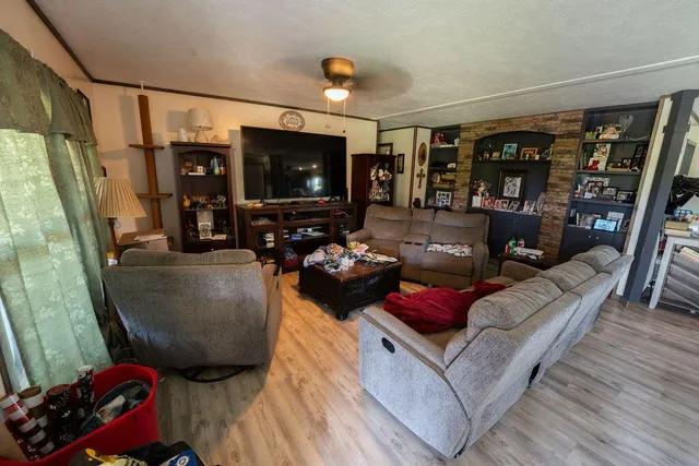 $495,000 | 6016 West Lake Creek Road, Riesel, TX 76682