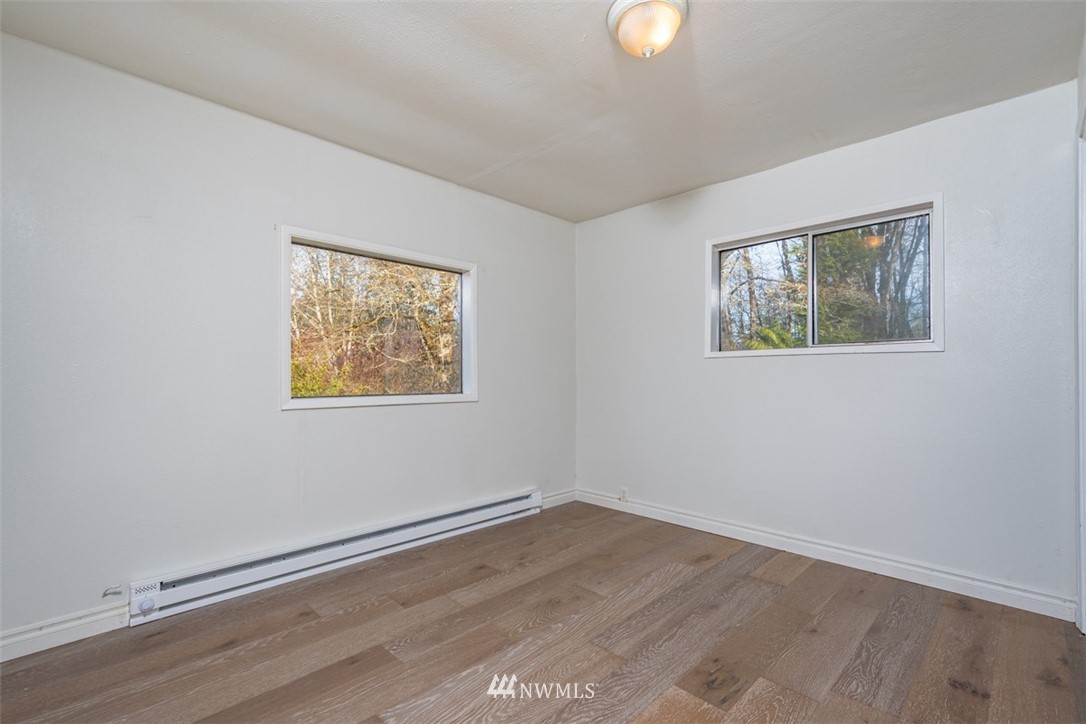 350 Gish Road Onalaska, WA 98570 - Photo 8 of 16 Gallery Image 8