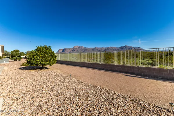 $234,900 | 3301 South Goldfield Road, Unit 4018, Apache Junction, AZ 85119
