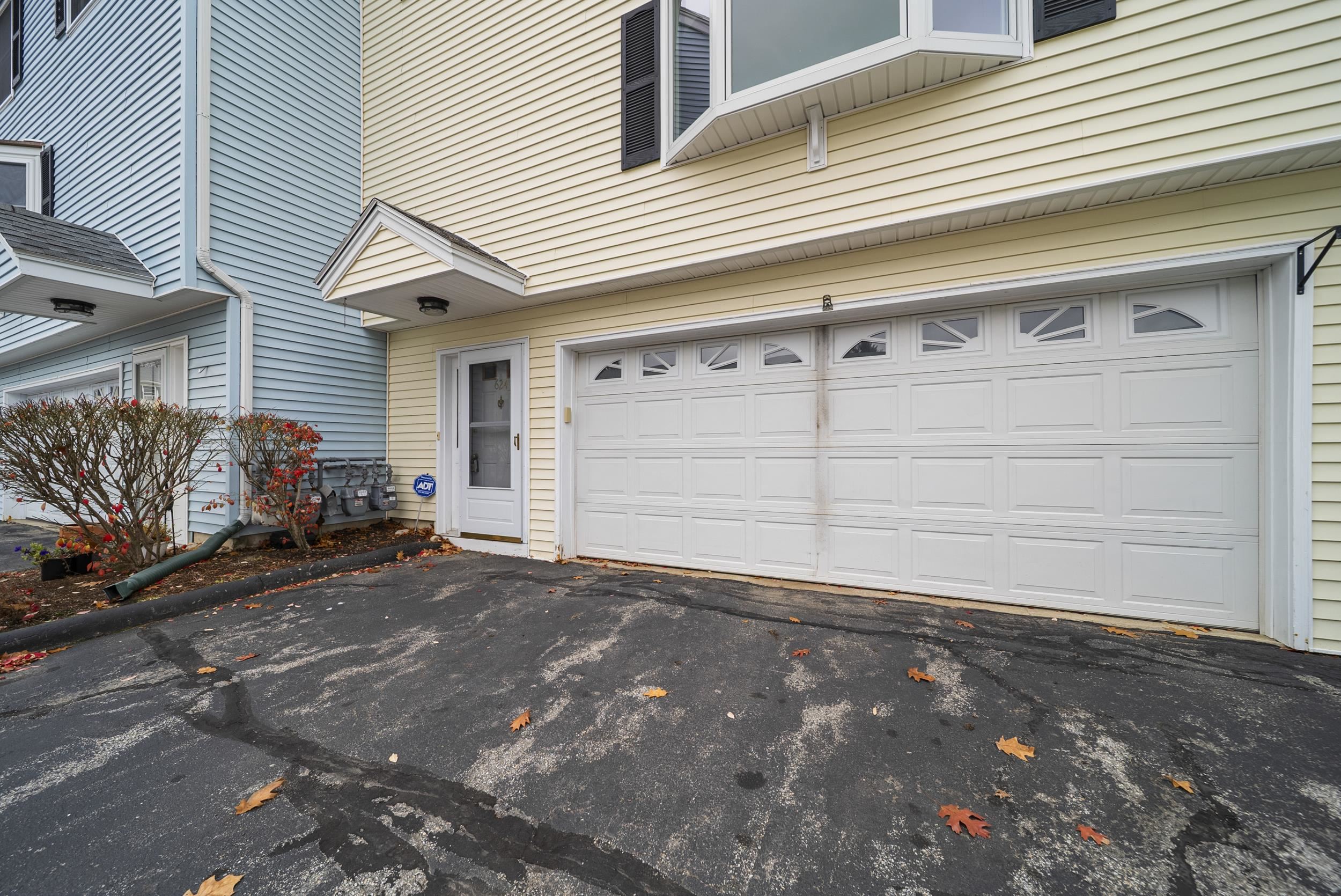 624 Hackett Hill Road Manchester, NH 03102 - Photo 33 of 39