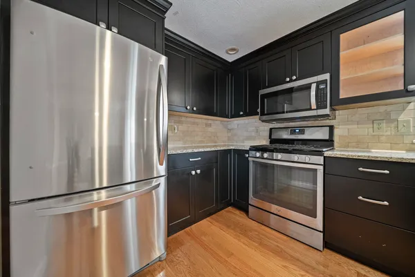 $425,000 | 624 Hackett Hill Road, Manchester, NH 03102