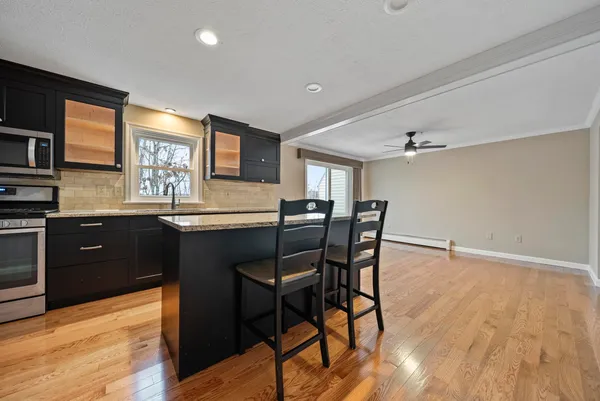 $425,000 | 624 Hackett Hill Road, Manchester, NH 03102