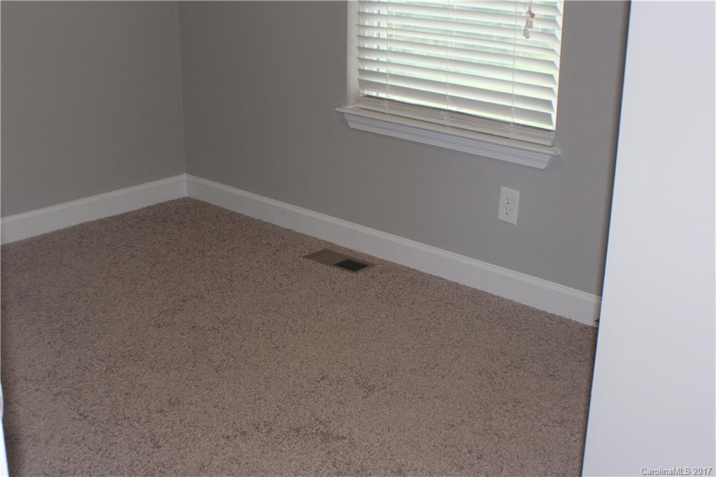 367 Carlyle Road Troutman, NC 28166 - Photo 14 of 19 Gallery Image 14