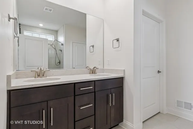 $499,000 | 2096 Country Hills Drive, Yorkville, IL 60560