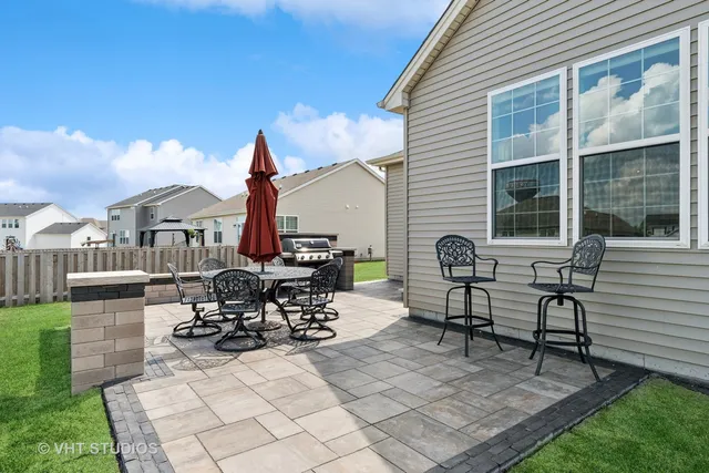 $499,000 | 2096 Country Hills Drive, Yorkville, IL 60560