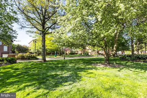 $689,000 | 121 West Lee Street, Baltimore, MD 21201