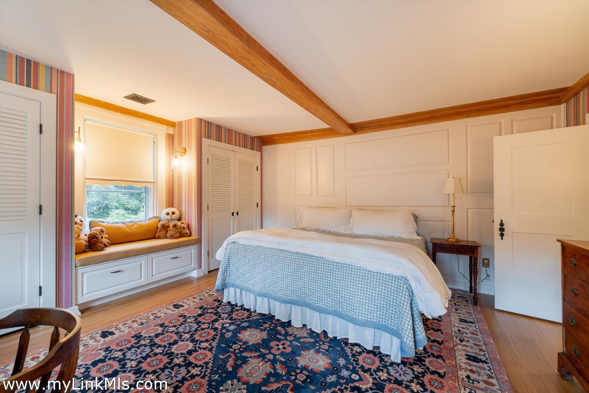 4 Gay Street Nantucket, MA 02554 - Photo 15 of 34