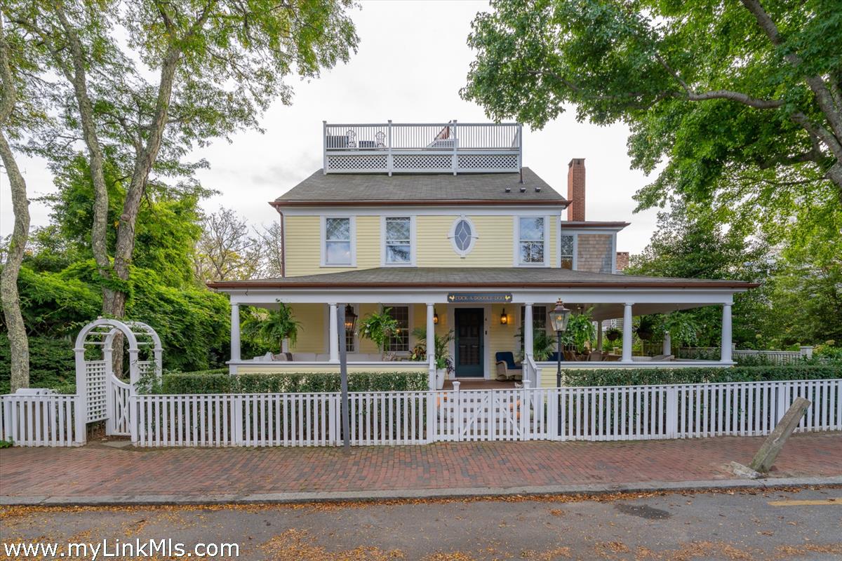 4 Gay Street Nantucket, MA 02554 - Photo 2 of 34