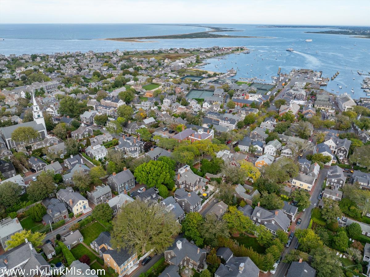 4 Gay Street Nantucket, MA 02554 - Photo 33 of 34
