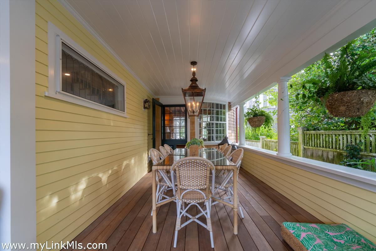 4 Gay Street Nantucket, MA 02554 - Photo 6 of 34