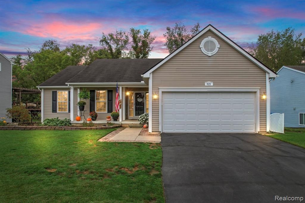821 Dewars Street Howell, MI 48843 - Photo 1 of 31 Gallery Image 1