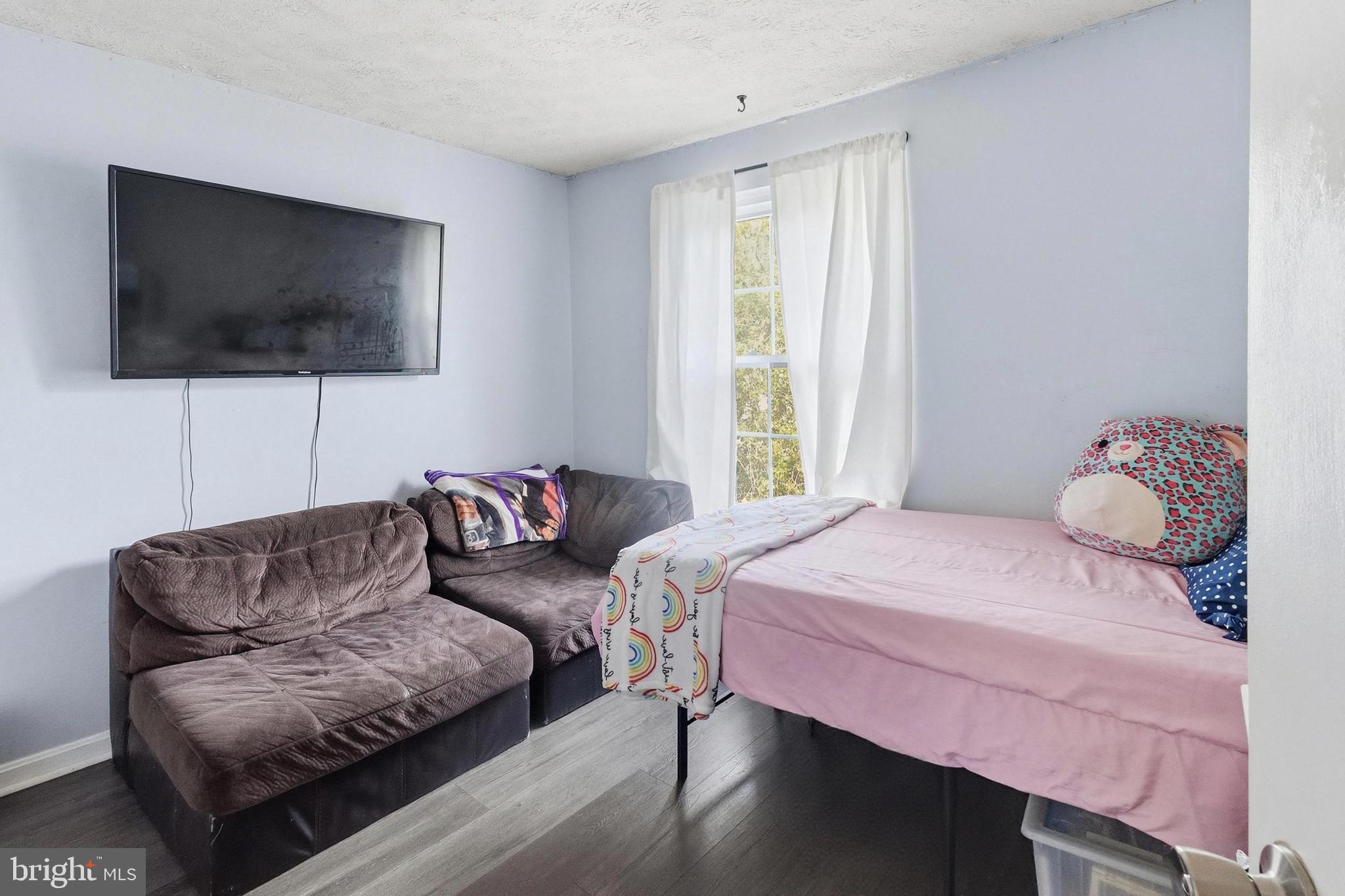 1472 Dockside Court Frederick, MD 21701 - Photo 13 of 25 Bedroom 3