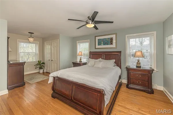 $649,900 | 710 Elmtree Lane, St. Louis, MO 63122