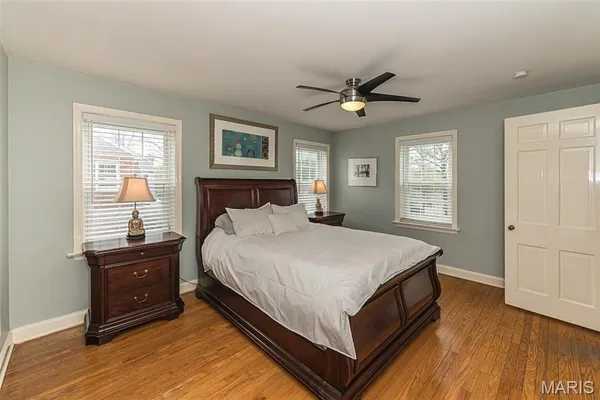 $649,900 | 710 Elmtree Lane, St. Louis, MO 63122