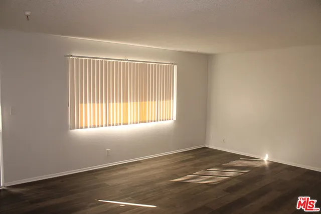 $1,900 | 12100 Birch Avenue, Unit 9, Hawthorne, CA 90250