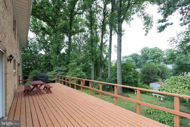1856 Kirby Road McLean, VA 22101 - Photo 22 of 29 Deck off Dining Room & Breakfast Room