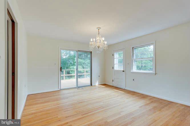 1856 Kirby Road McLean, VA 22101 - Photo 6 of 29 Dining Room