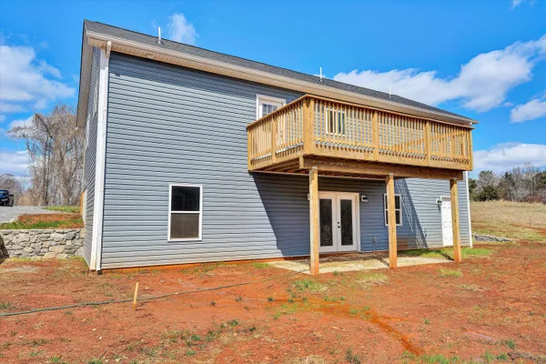 $399,950 | 688 Wysong Ml Road, Hardy, VA 24101