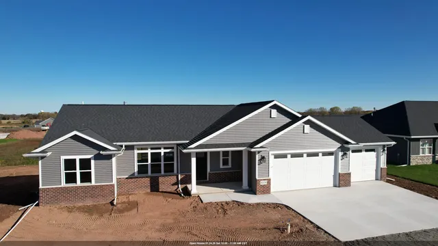 $454,900 | 8378 St Norbert Drive, Neenah, WI 54956