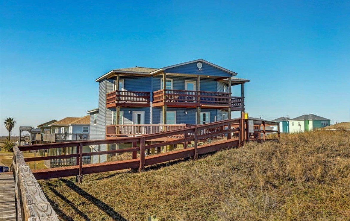 601 Wave Court Surfside Beach, TX 77541 - Photo 2 of 47 2 Lots including a dune walkover