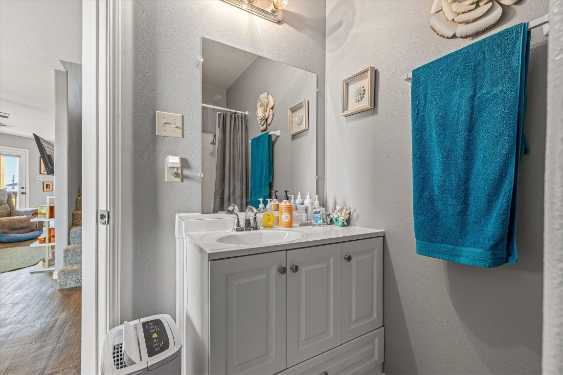 601 Wave Court Surfside Beach, TX 77541 - Photo 29 of 47