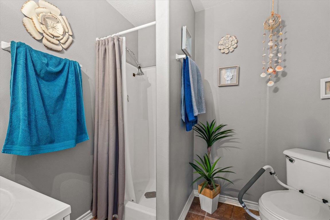 601 Wave Court Surfside Beach, TX 77541 - Photo 30 of 47