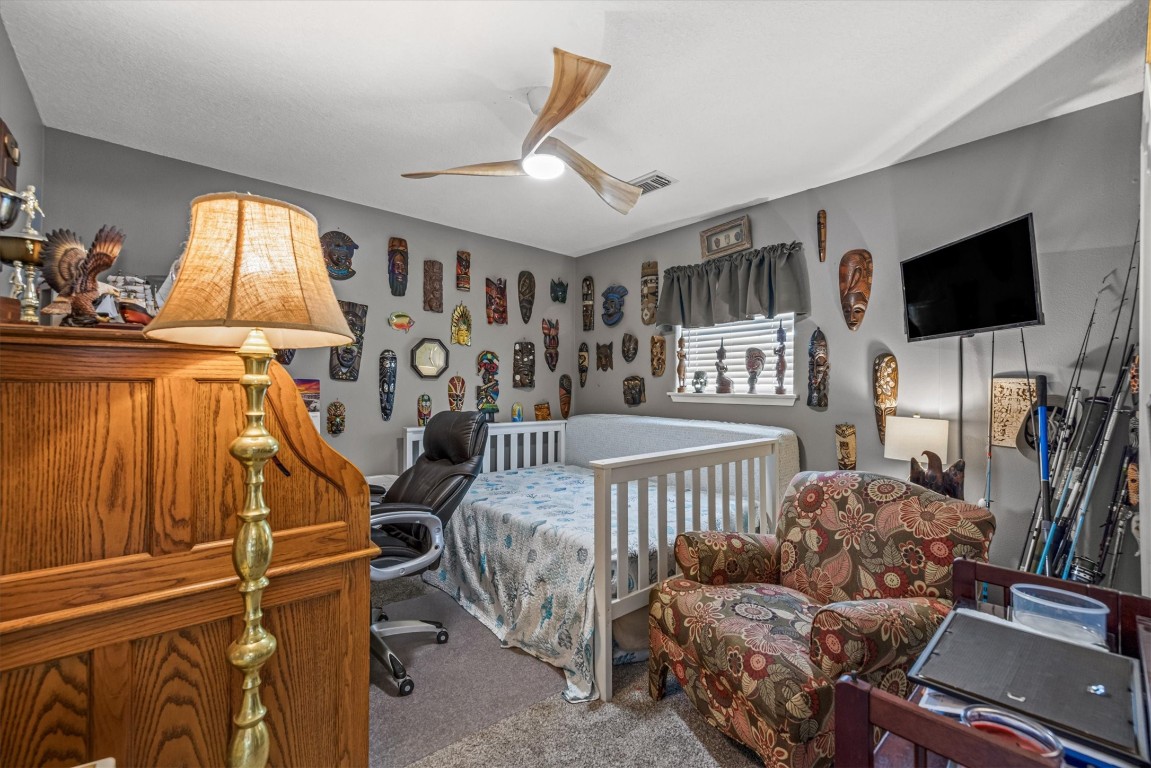 601 Wave Court Surfside Beach, TX 77541 - Photo 31 of 47 Bedroom #1