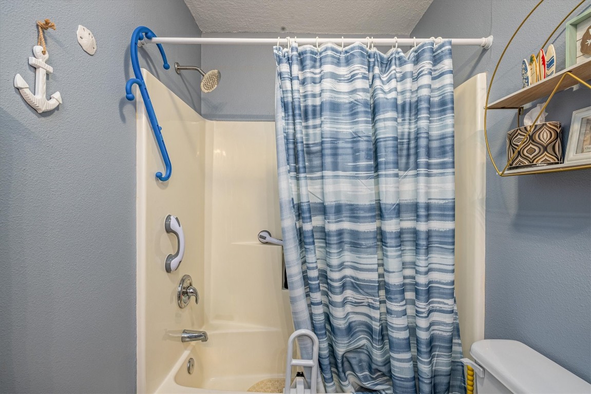 601 Wave Court Surfside Beach, TX 77541 - Photo 35 of 47