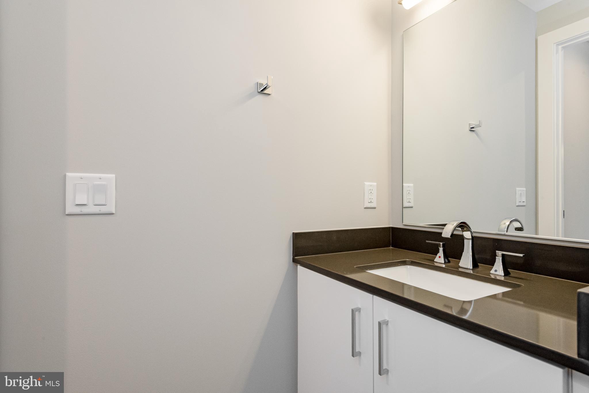 88 V Street Southwest, Unit 804 Washington, DC 20024 - Photo 25 of 51