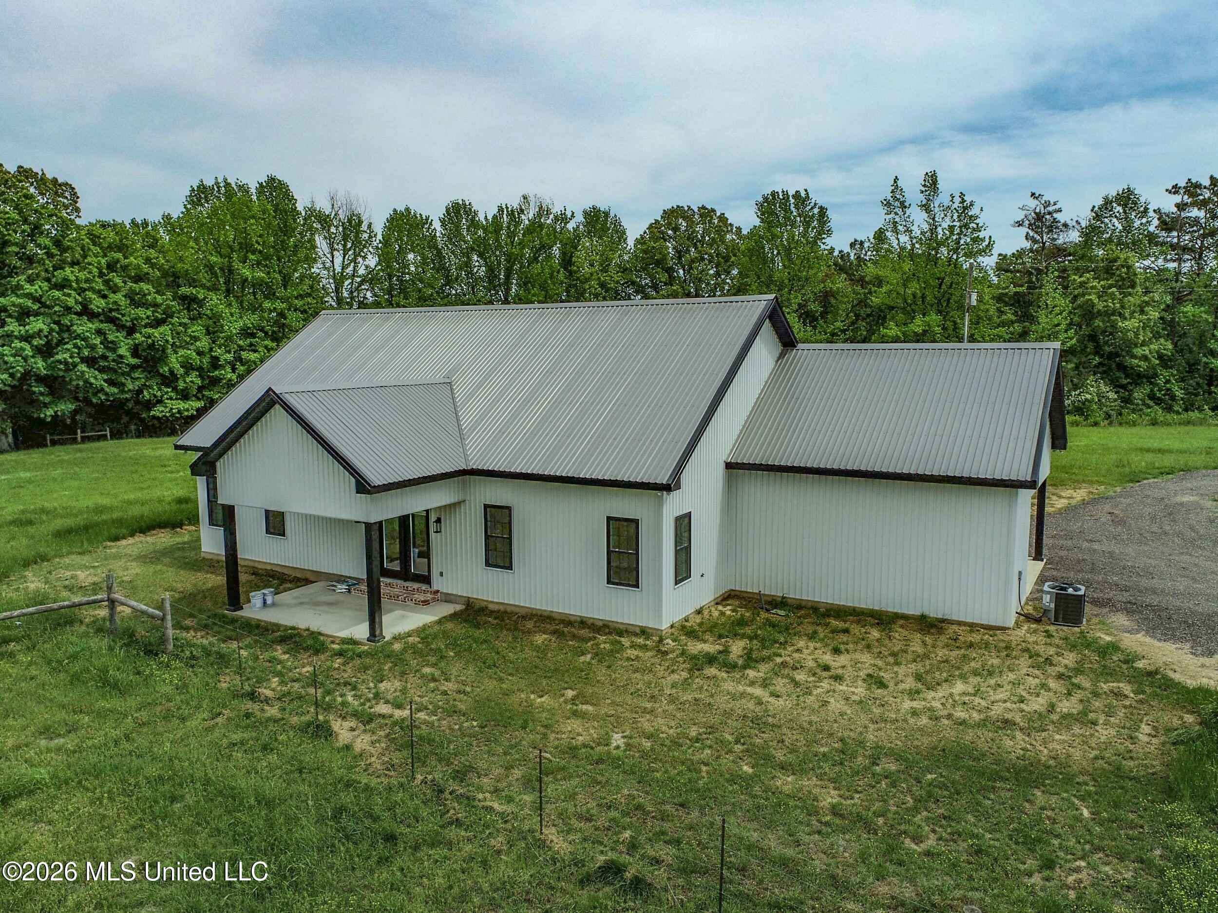 116 Hawkins Road Courtland, MS 38620 - Photo 20 of 200 2tamtgm20