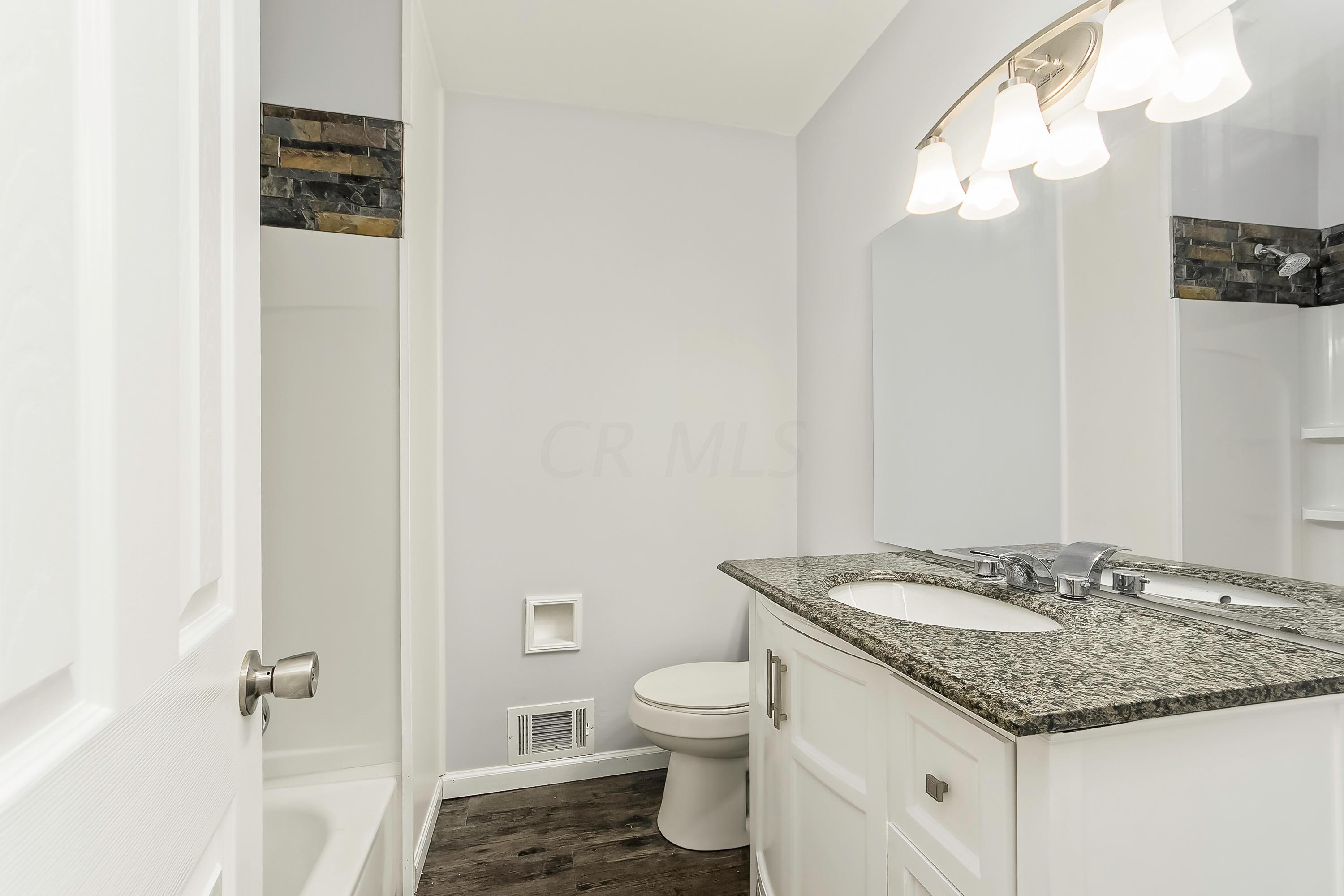 724 Colton Road Columbus, OH 43207 - Photo 5 of 46 Gallery Image 5