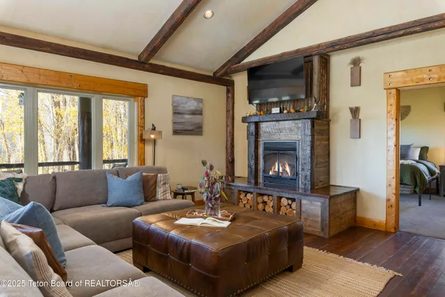 $1,690,000 | 5180 West 10500 North, Felt, ID 83424