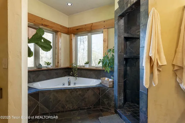 $1,690,000 | 5180 West 10500 North, Felt, ID 83424