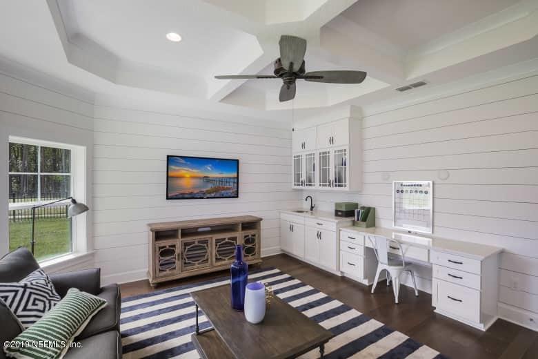 237 Cloverbank Rd Street St. Augustine, FL 32092 - Photo 14 of 29 Living Room2