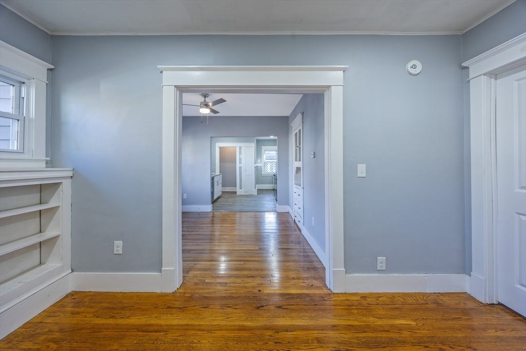 181 Marsden Street Springfield, MA 01109 - Photo 20 of 36