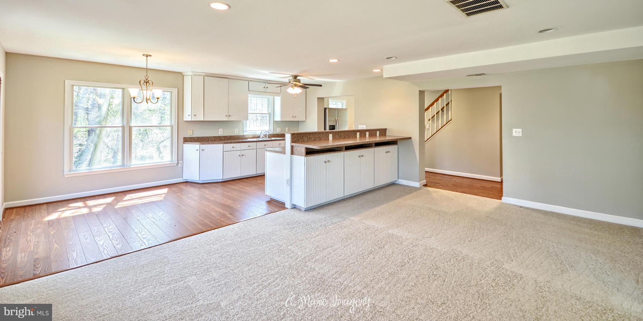 12649 Prices Distillery Road Damascus, MD 20872 - Photo 10 of 29 Family Room