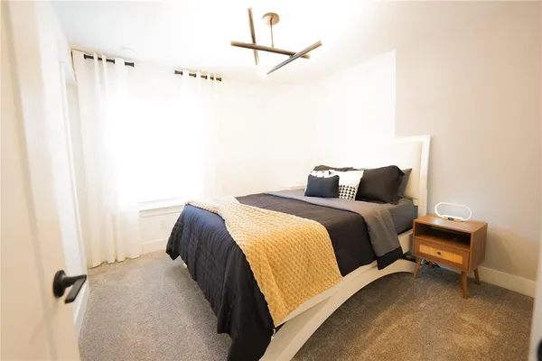 $3,300 | 7557 Donnelly Avenue, Dallas, TX 75228