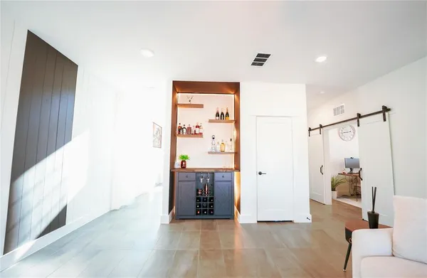 $3,300 | 7557 Donnelly Avenue, Dallas, TX 75228