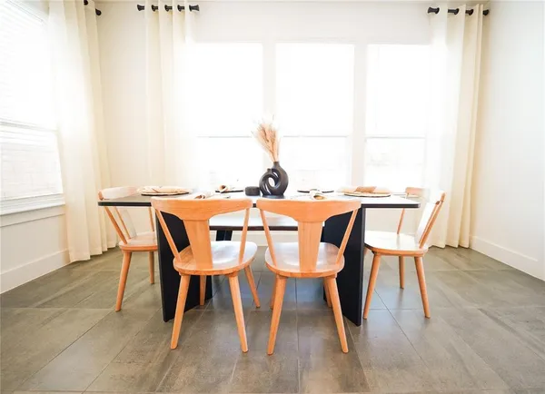 $3,300 | 7557 Donnelly Avenue, Dallas, TX 75228