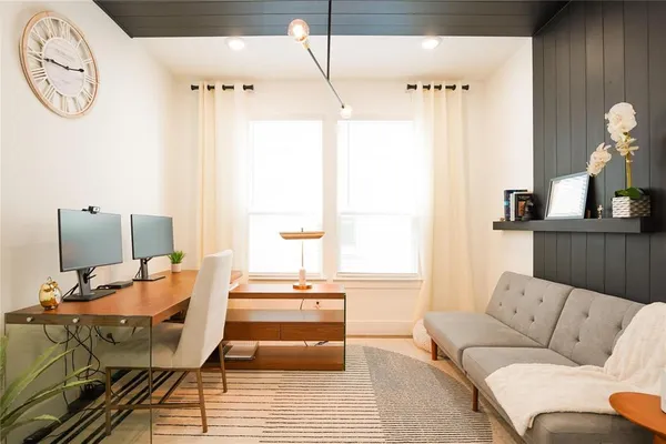 $3,300 | 7557 Donnelly Avenue, Dallas, TX 75228