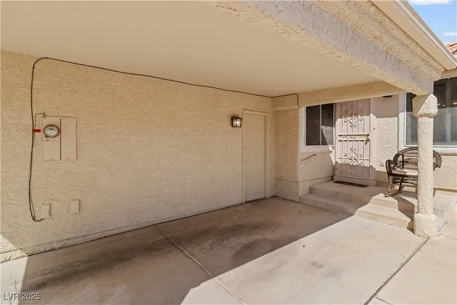 $254,900 | 2297 Camel Mesa Drive, Laughlin, NV 89029