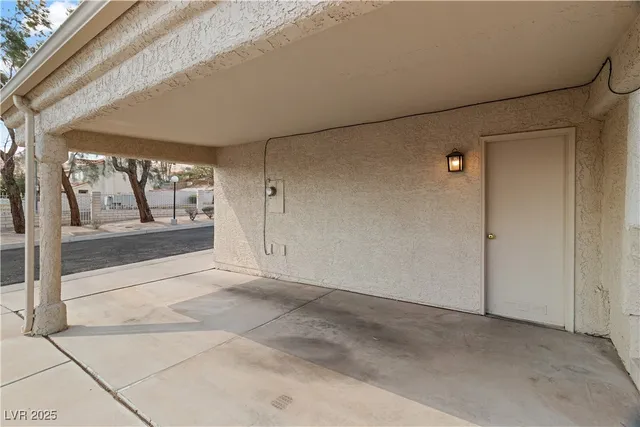 $254,900 | 2297 Camel Mesa Drive, Laughlin, NV 89029