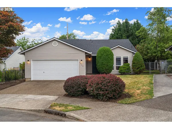 $519,900 | 2038 Southeast Village Court, Hillsboro, OR 97123