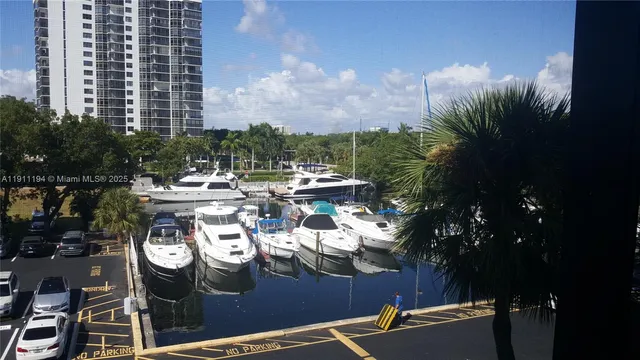 a picture of city view