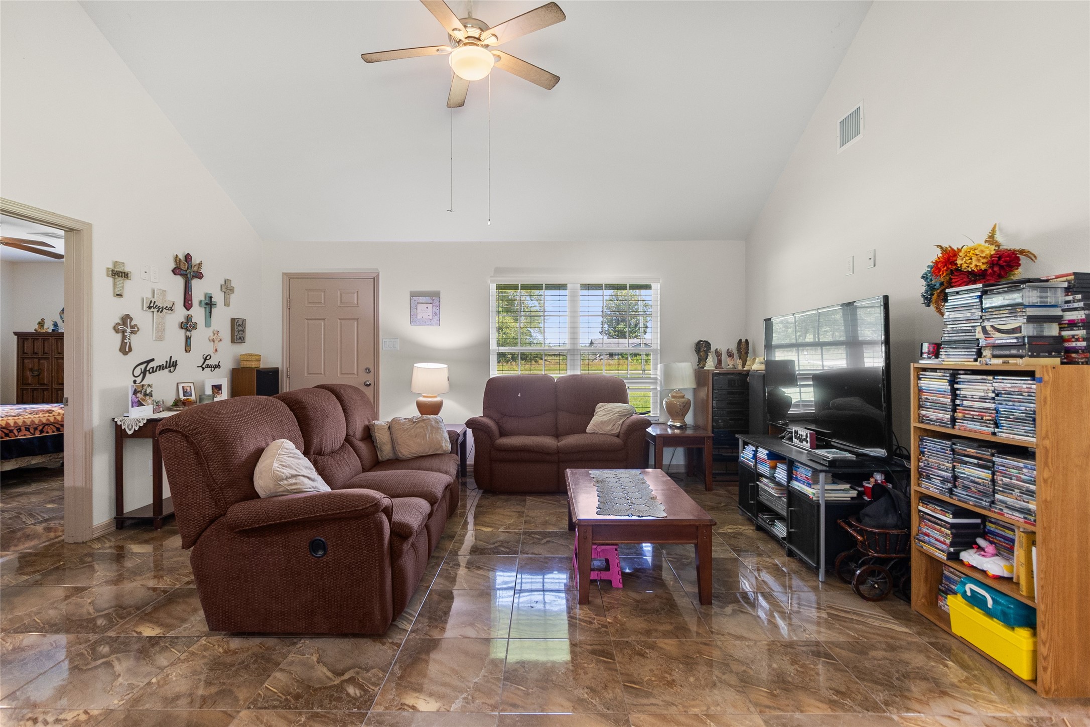 1545 County Road 2145 Cleveland, TX 77327 - Photo 5 of 22