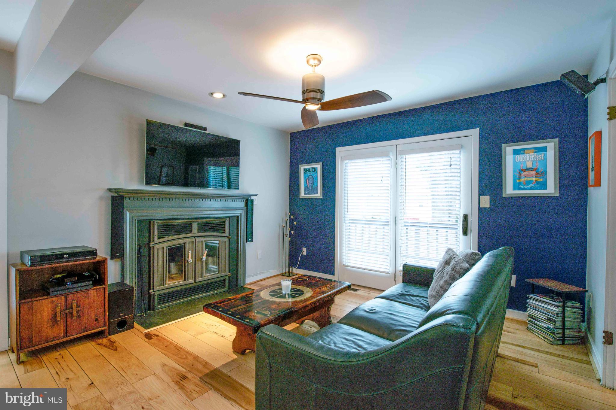 1575 Ritchie Lane Annapolis, MD 21401 - Photo 8 of 30 Family Room