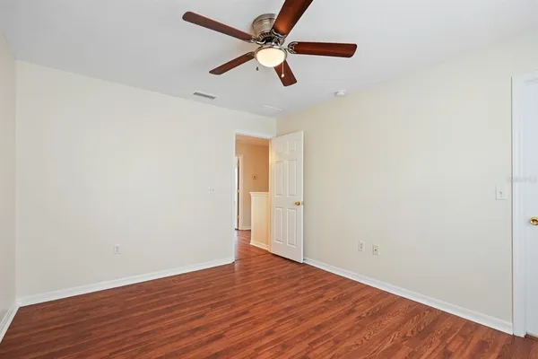 $2,000 | 7712 Dragon Fly Loop, Gibsonton, FL 33534
