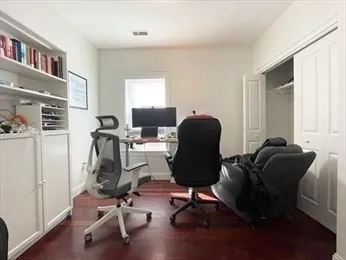 $4,200 | 35 Magnolia Avenue, Unit 2, Cambridge, MA 02138