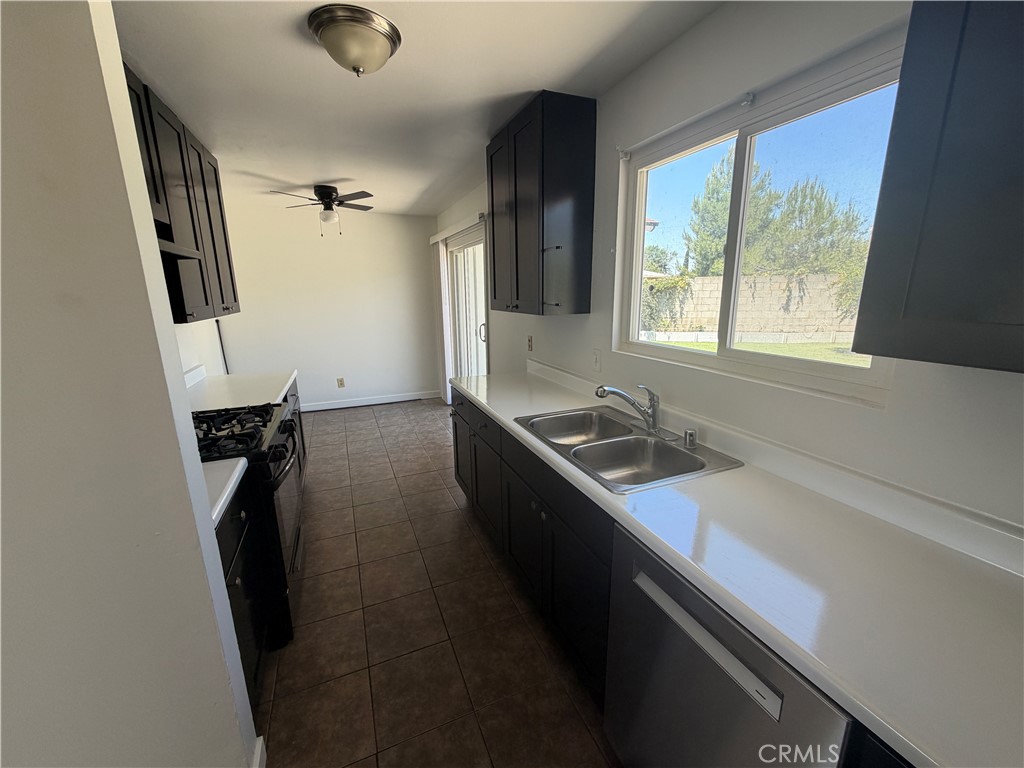 14538 Springvale Street Poway, CA 92064 - Photo 15 of 47
