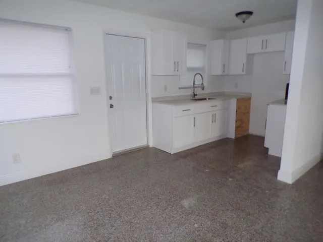 $2,100 | 1572 West 31st Street, Riviera Beach, FL 33404